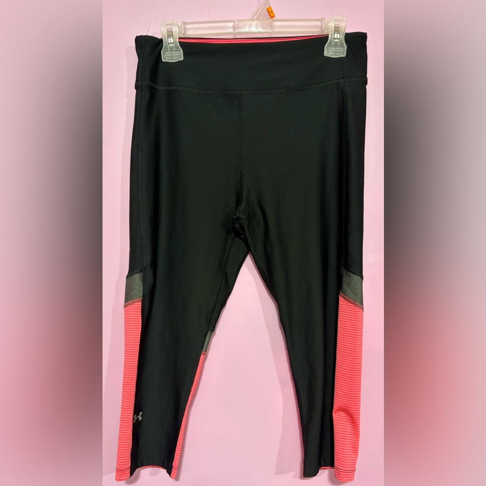 Under Armour Black Capri Leggings with Pink Accent Panels